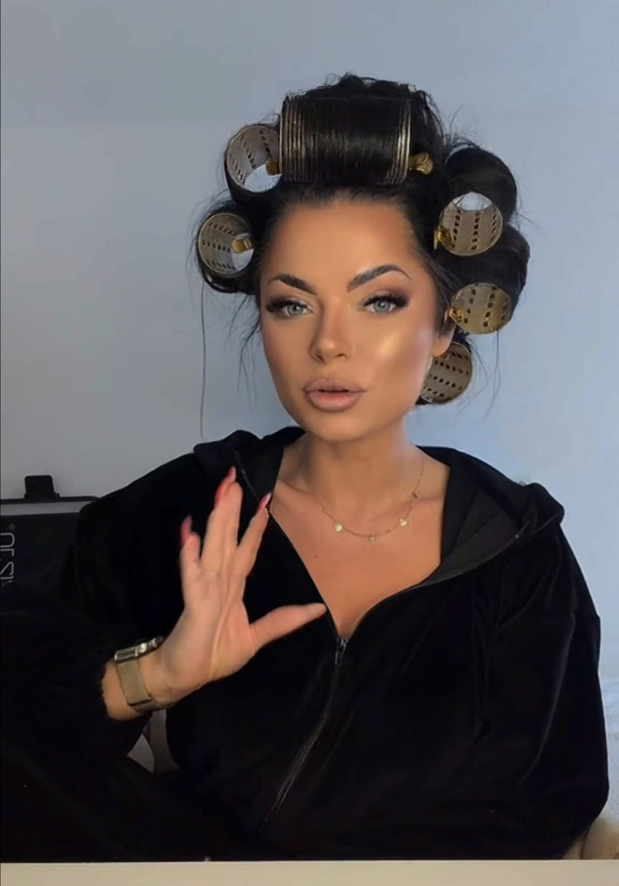 @Emilia_em__