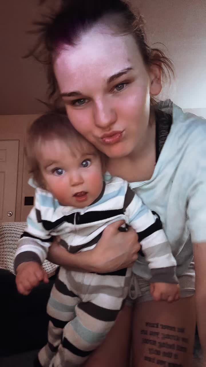 @stephaniehoutz