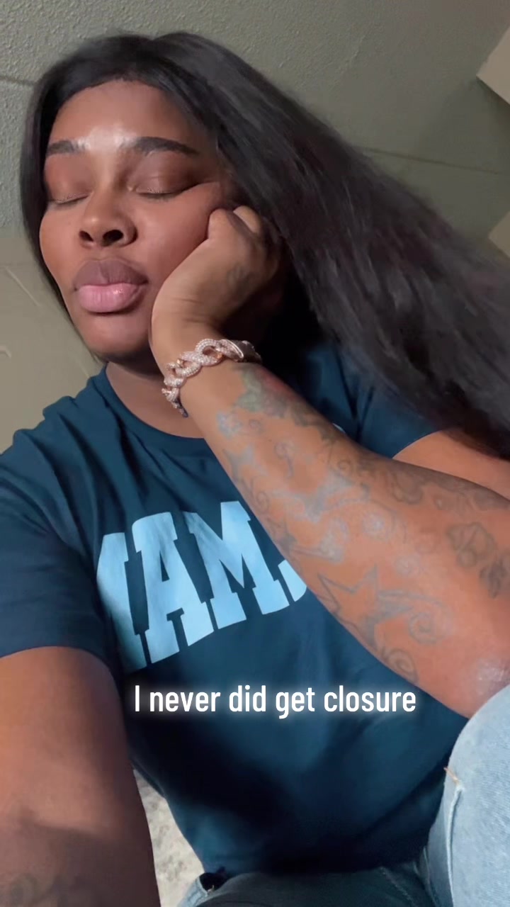 @The_EllisShow