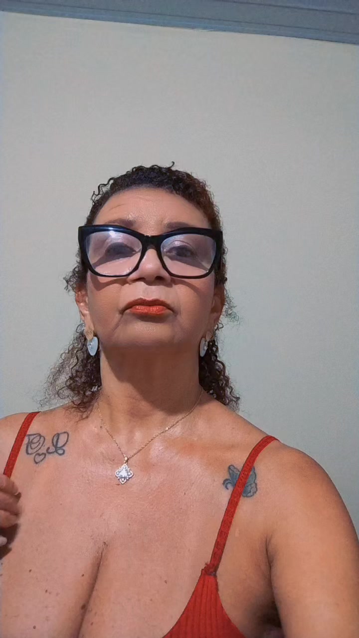 @Leanai Batista Torres
