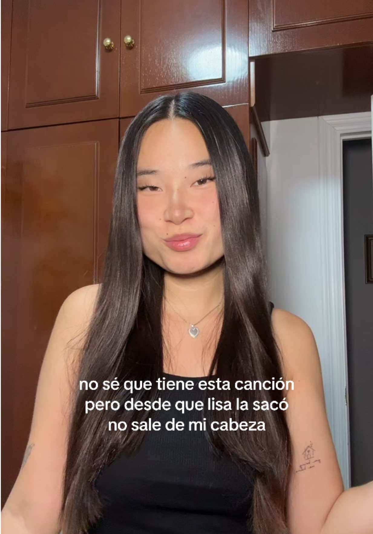 @Julia 𝜗ৎ