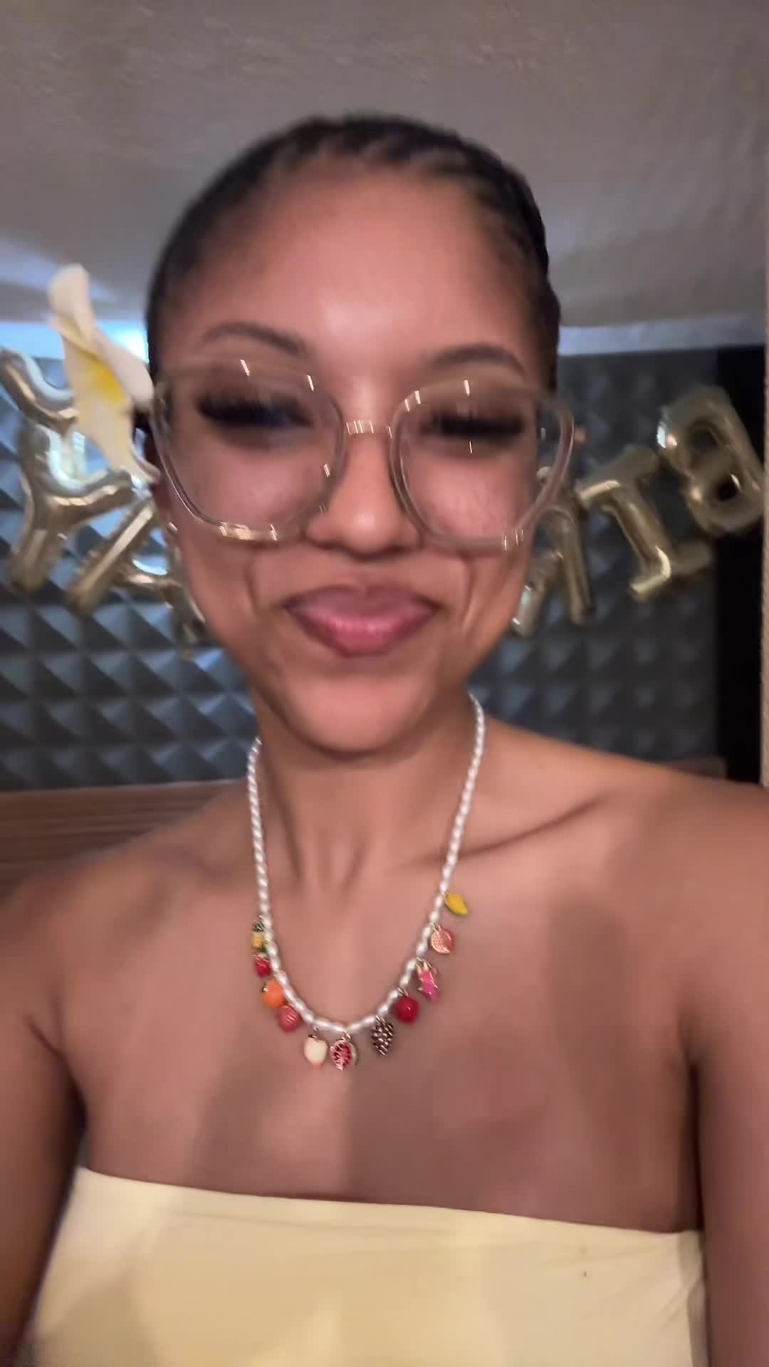 @its_simplysade