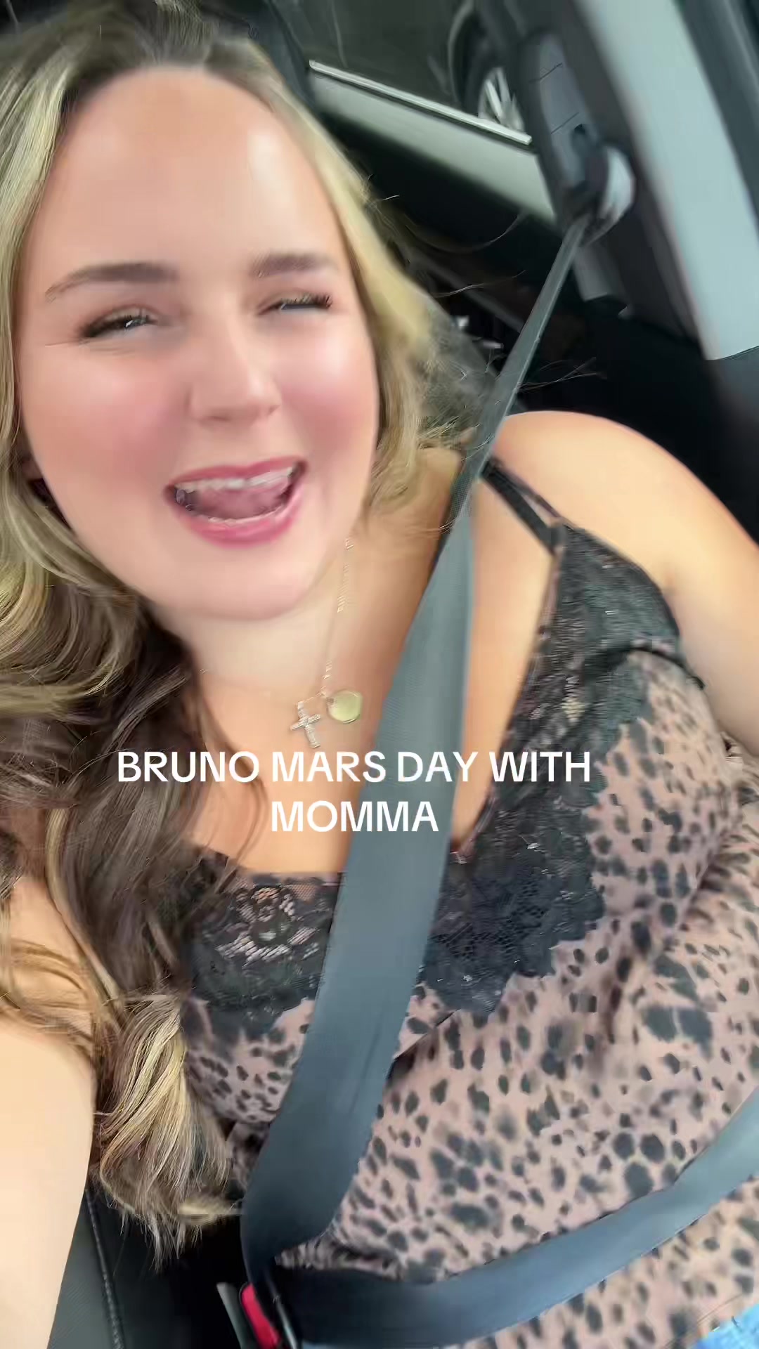 @chloe.