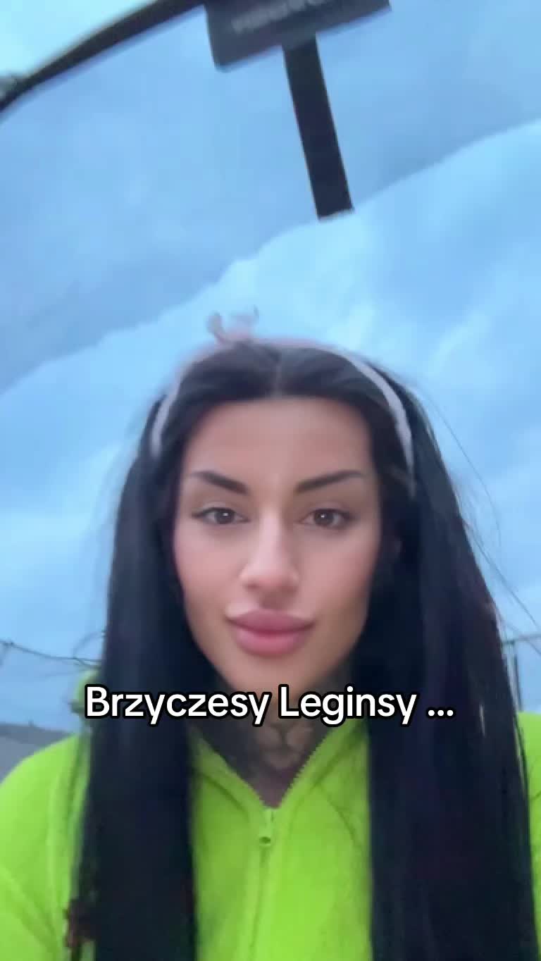 @Vika Kasperska