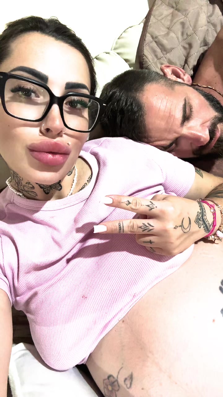 @ERIKA🖤