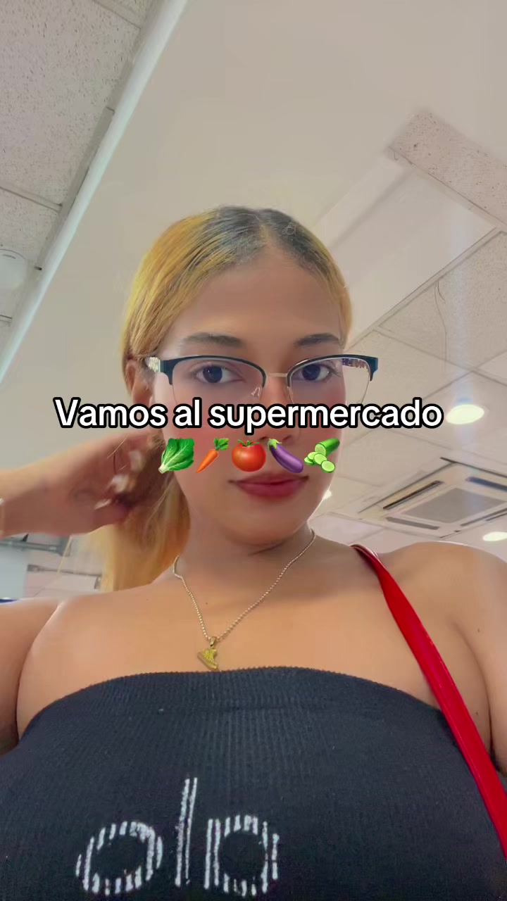 @Cherrybarbie