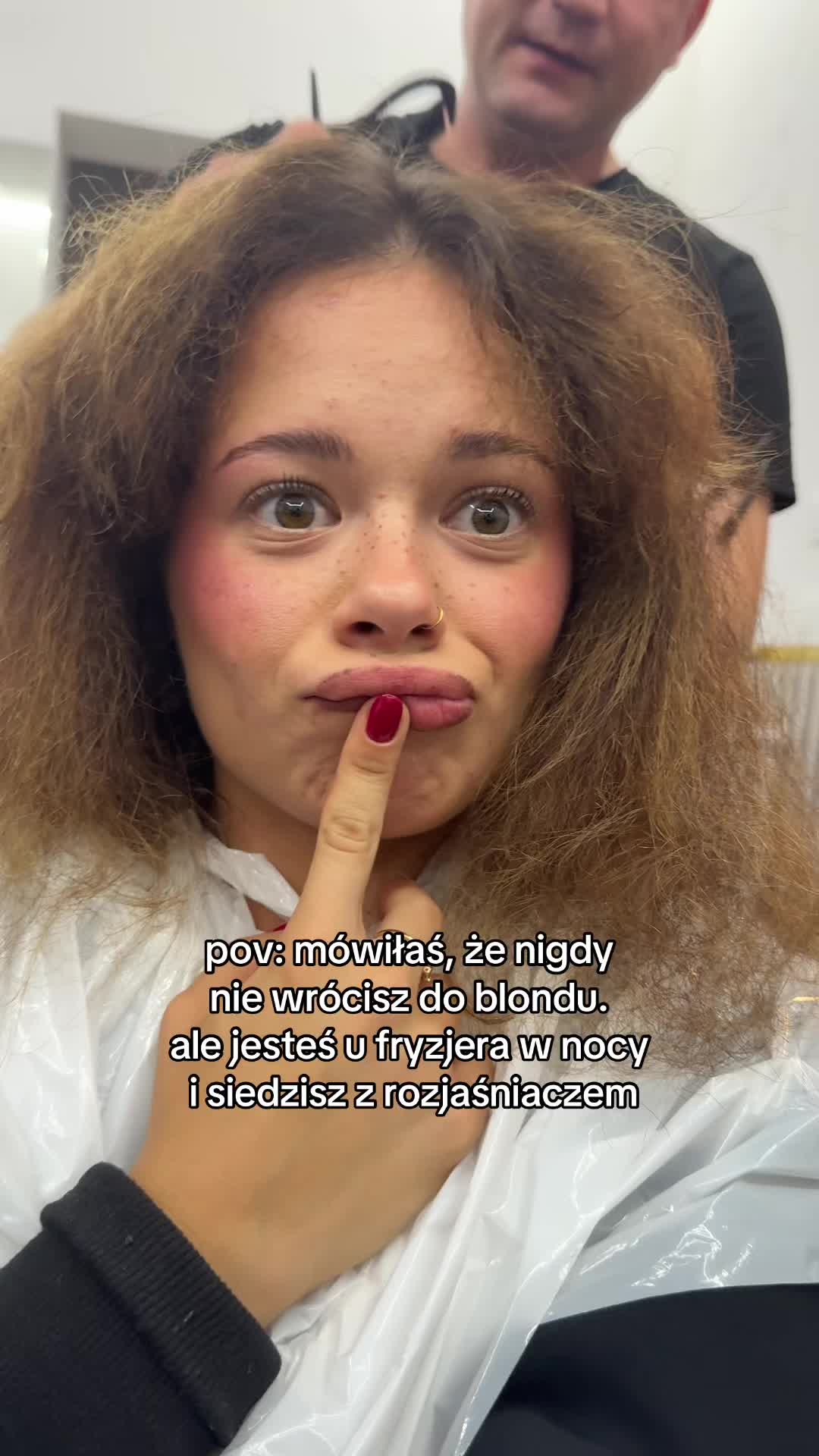 @CURLYBROWNIE• hair, GRWM •