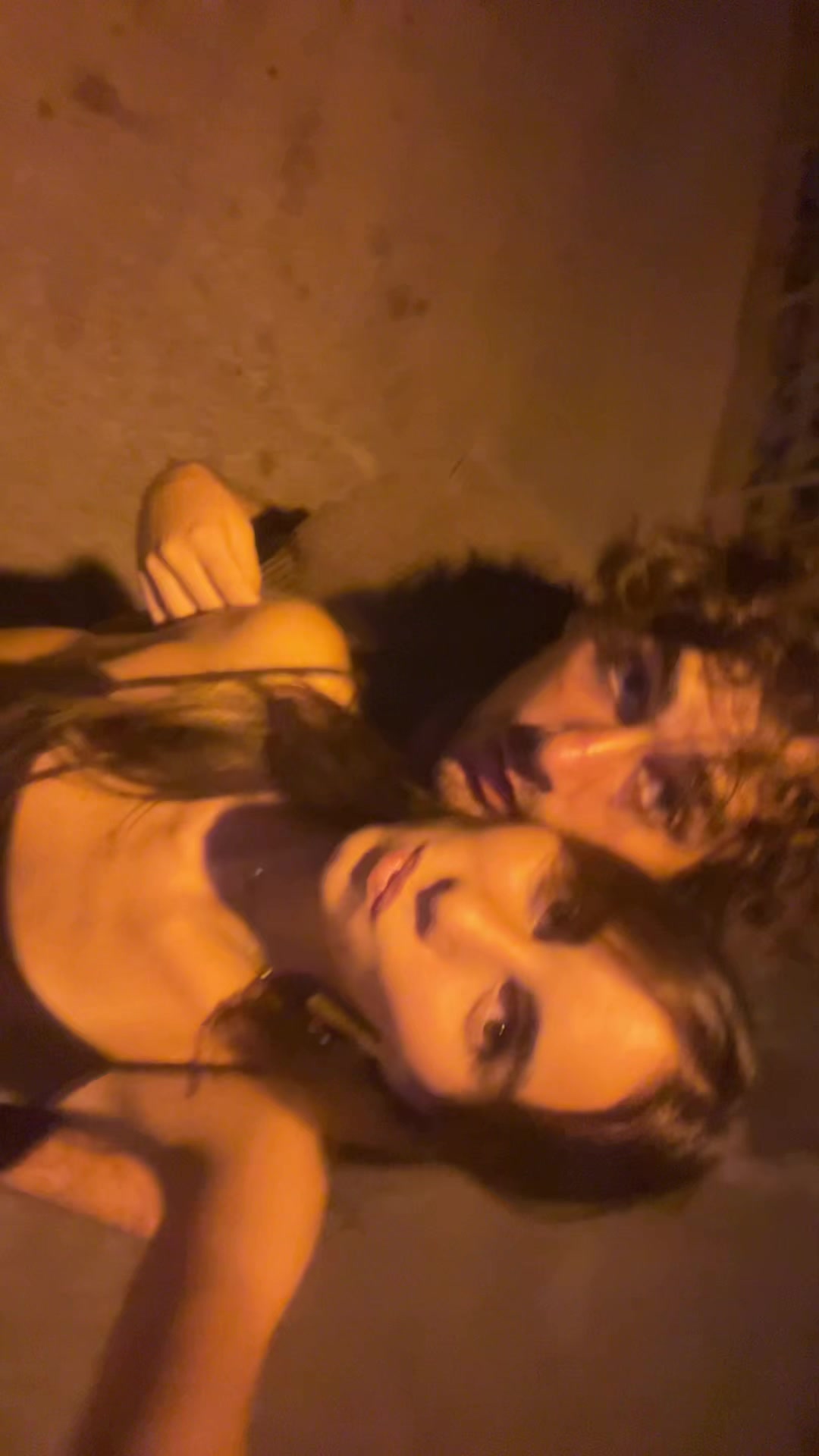 @Gio