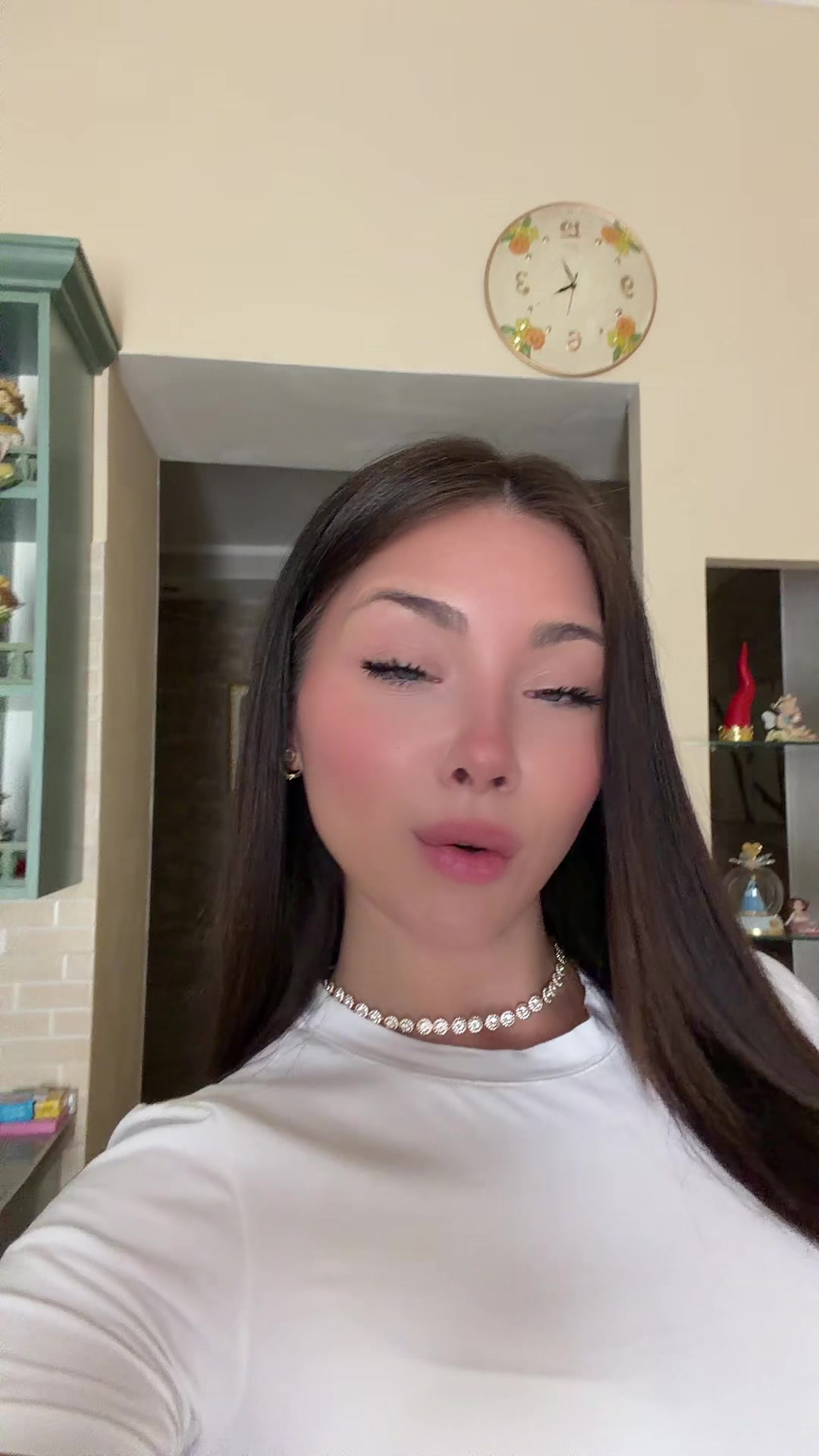 @𝐃𝐞𝐧𝐢𝐬𝐞 𝐁𝐨𝐯𝐞