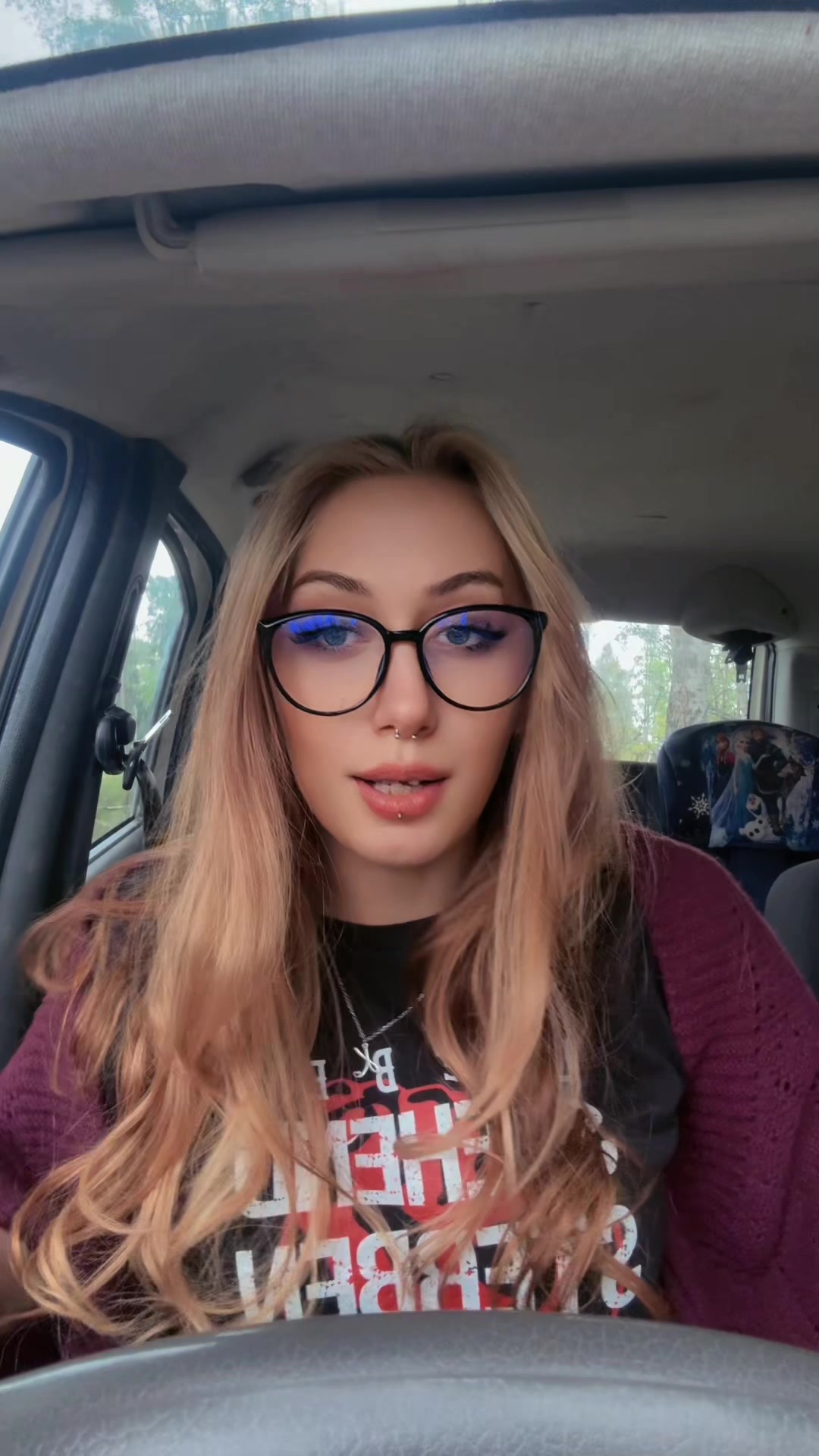 @Livinoox