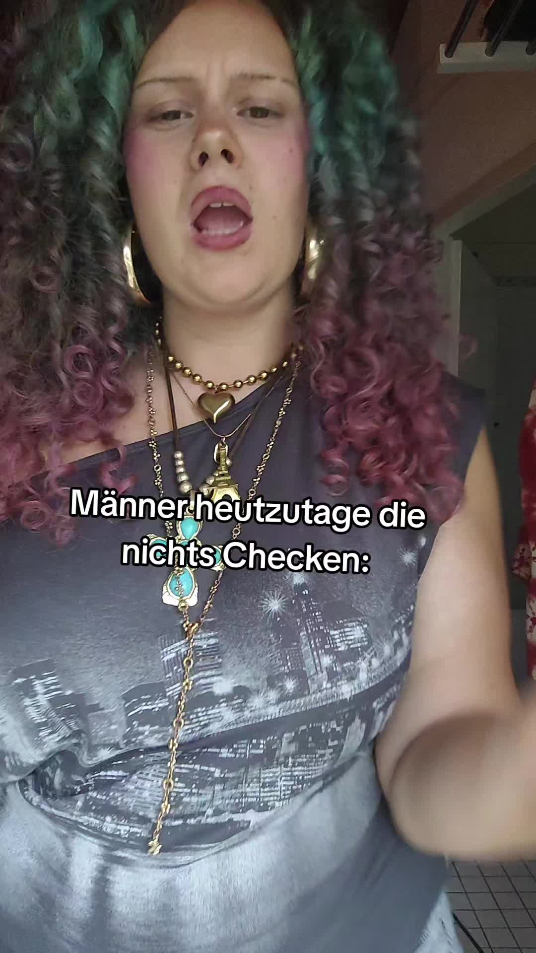 @Nina 🦛