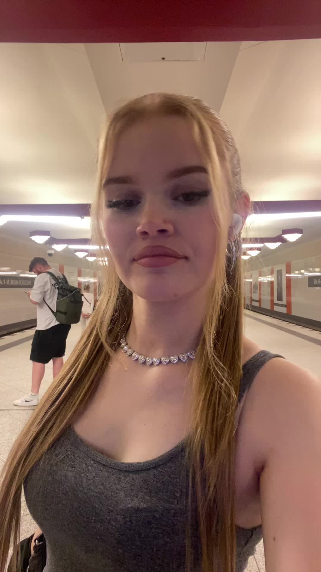 @sophie