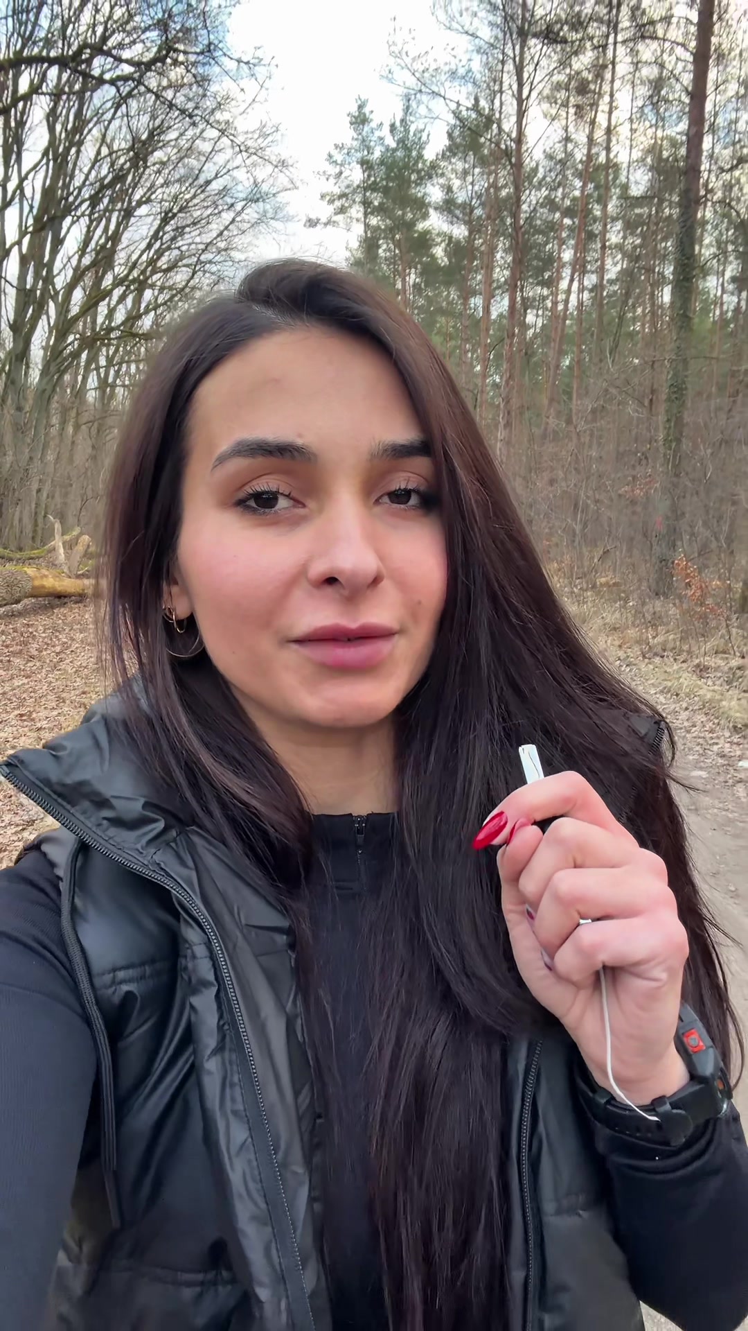 @MILIHOLICYOFFICIAL