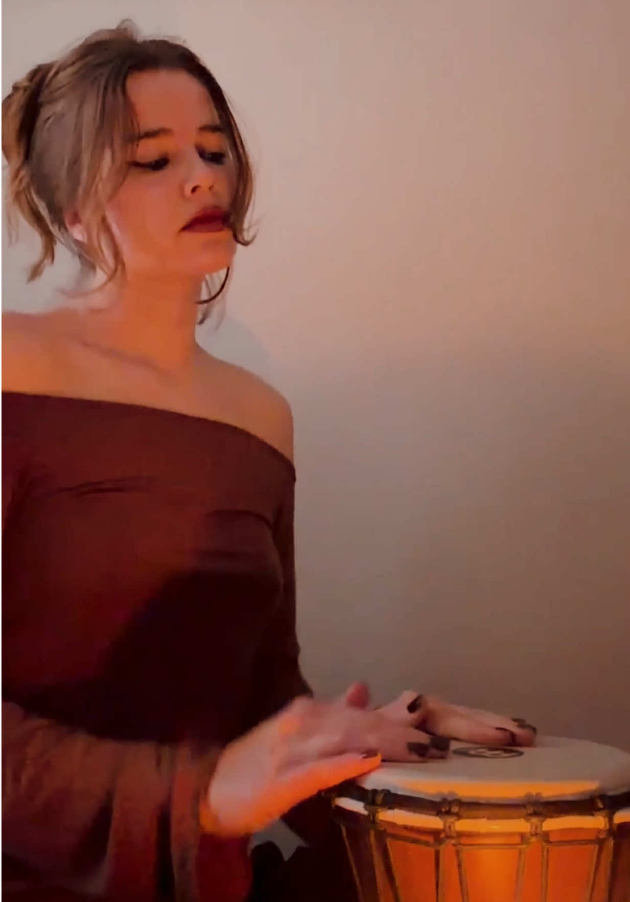 @ANNA8ELLE