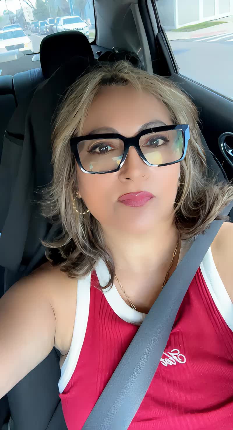 @Isabella Calderon