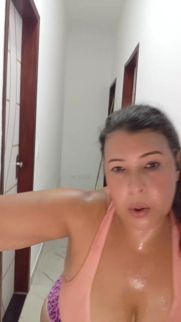 @Ivanuzia Ara&uacute;jo ✨