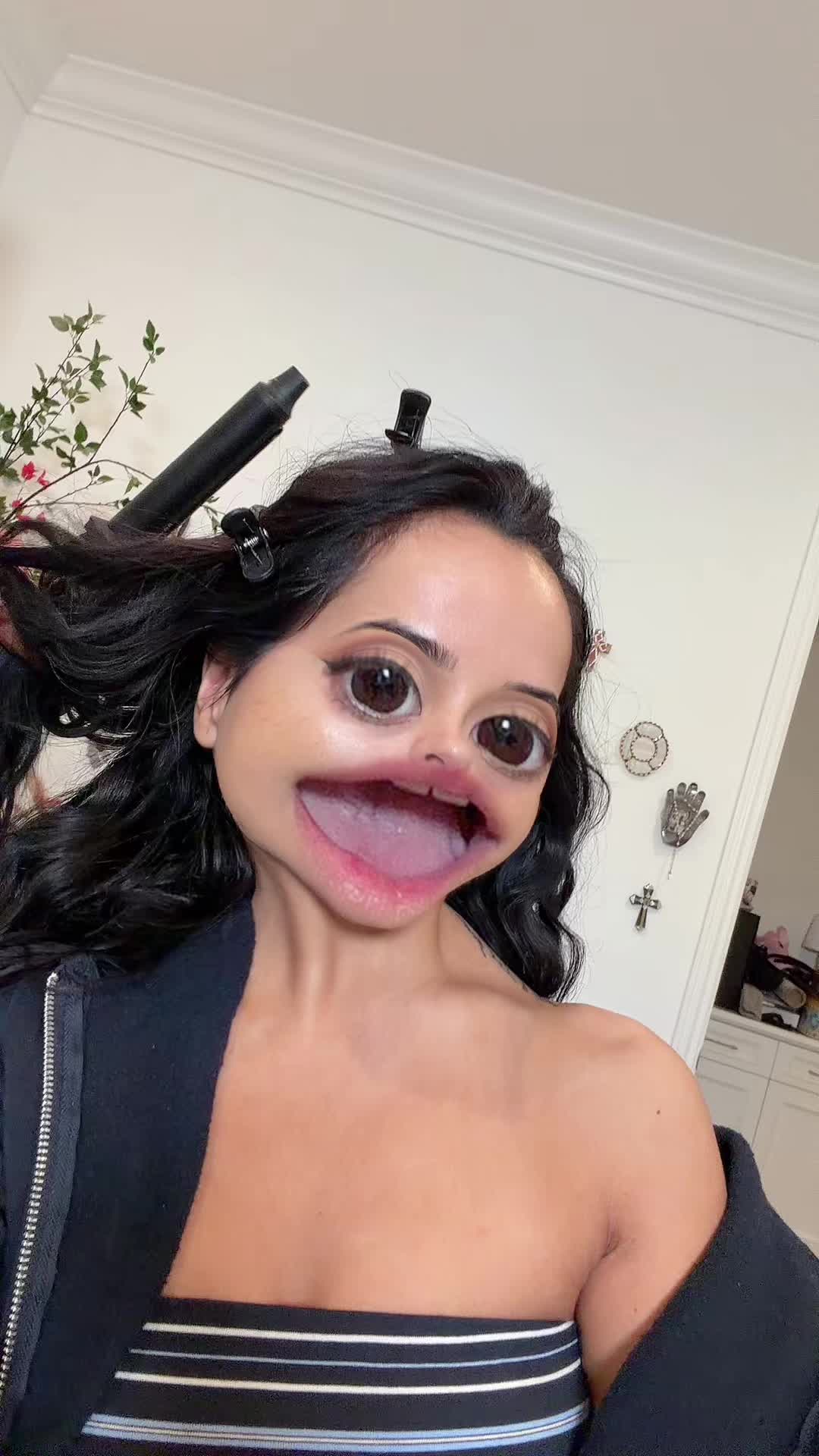 @Becky G