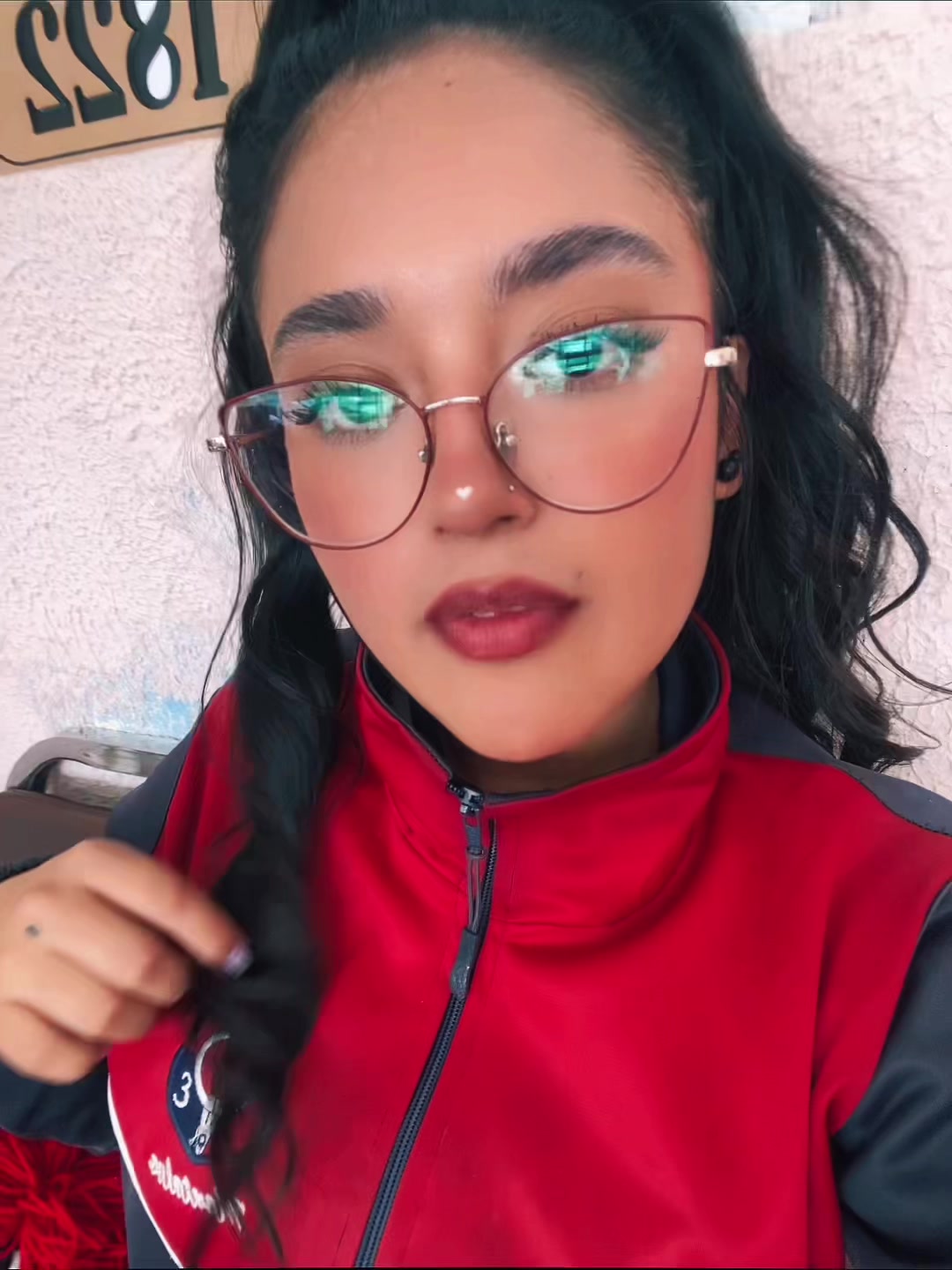 @𝕸𝖝𝖊𝖑 🍯
