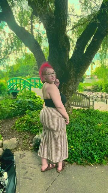 @thickbbria