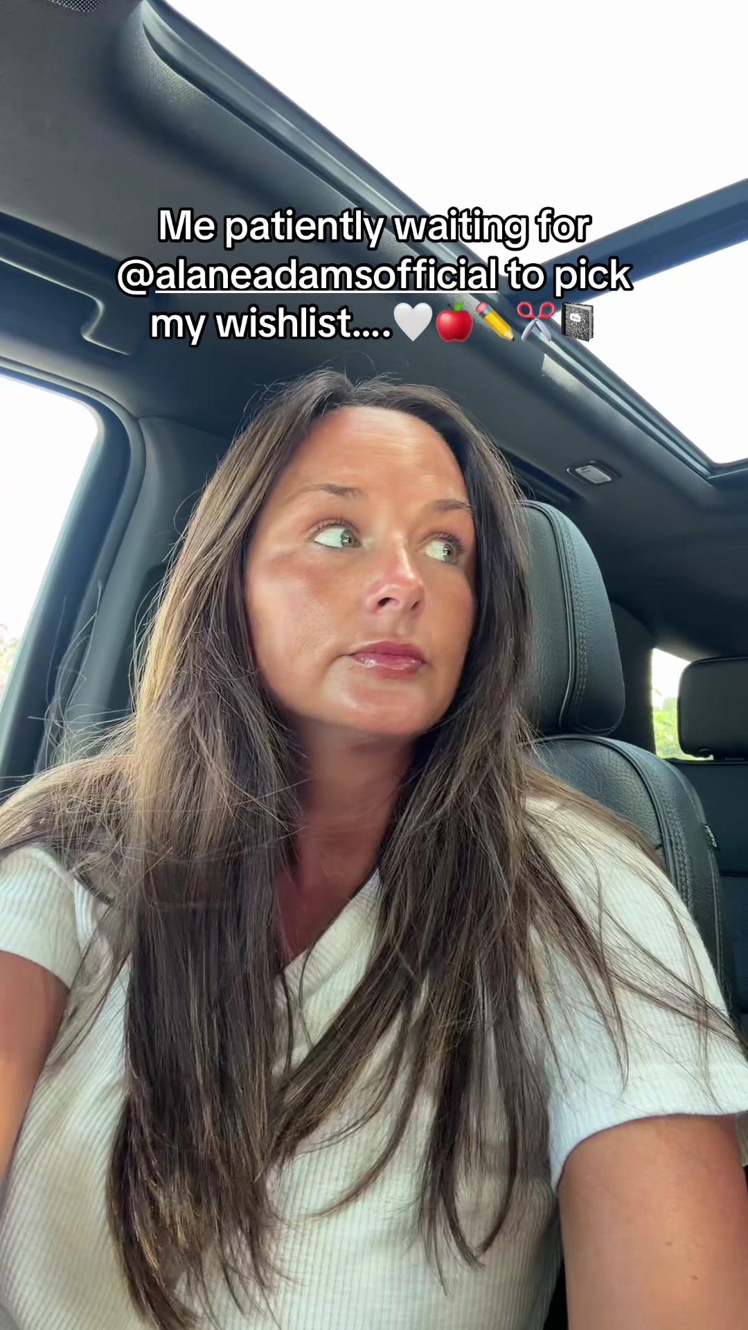 @Josie 🦋🎀🍓