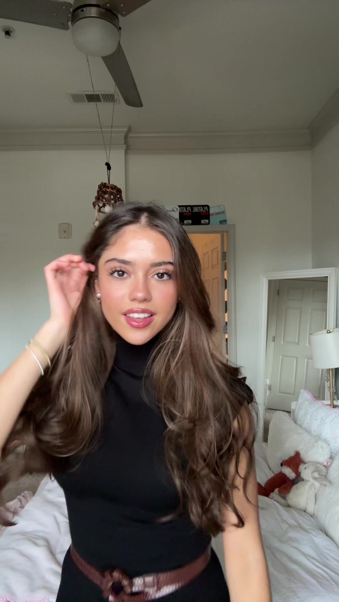 @hi