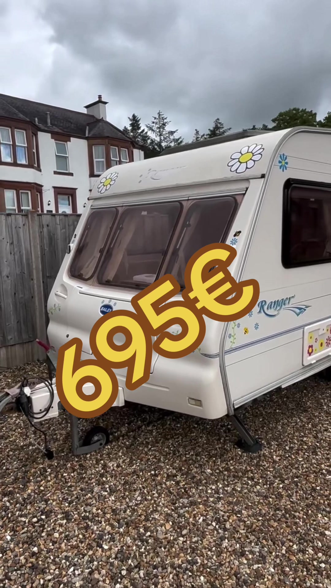 @MAXCAMPING CAR