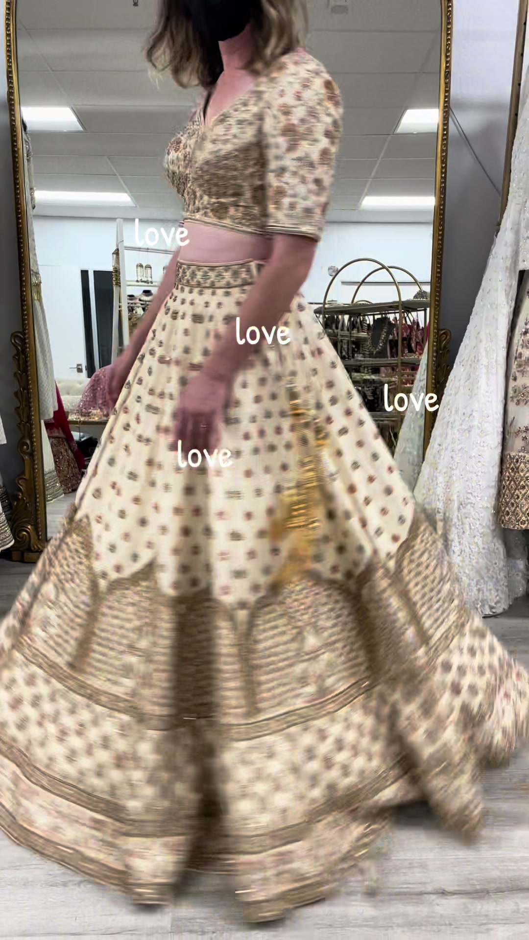 @evotique