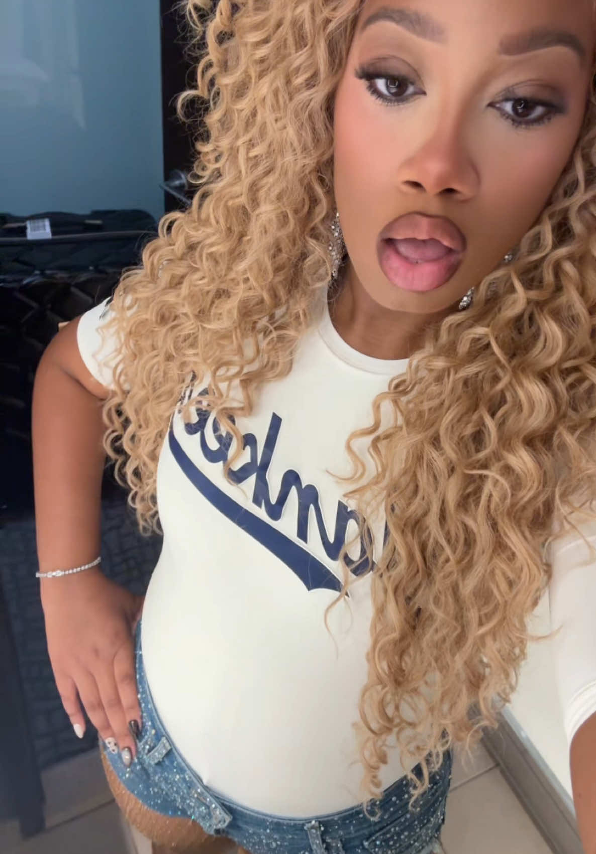 @ShamauriReniece🐝