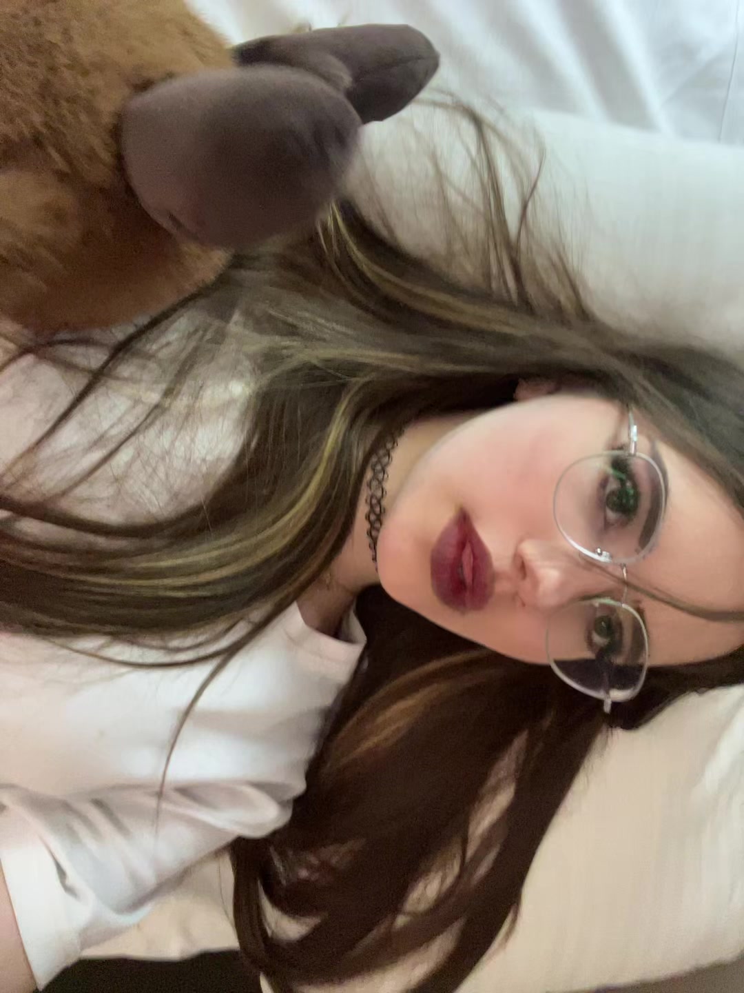 @desolate.io