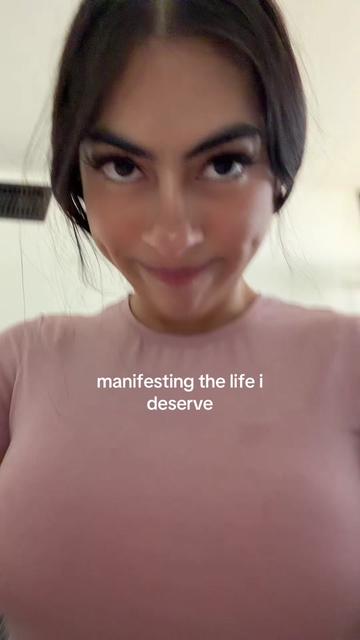 @yoitslalabanana