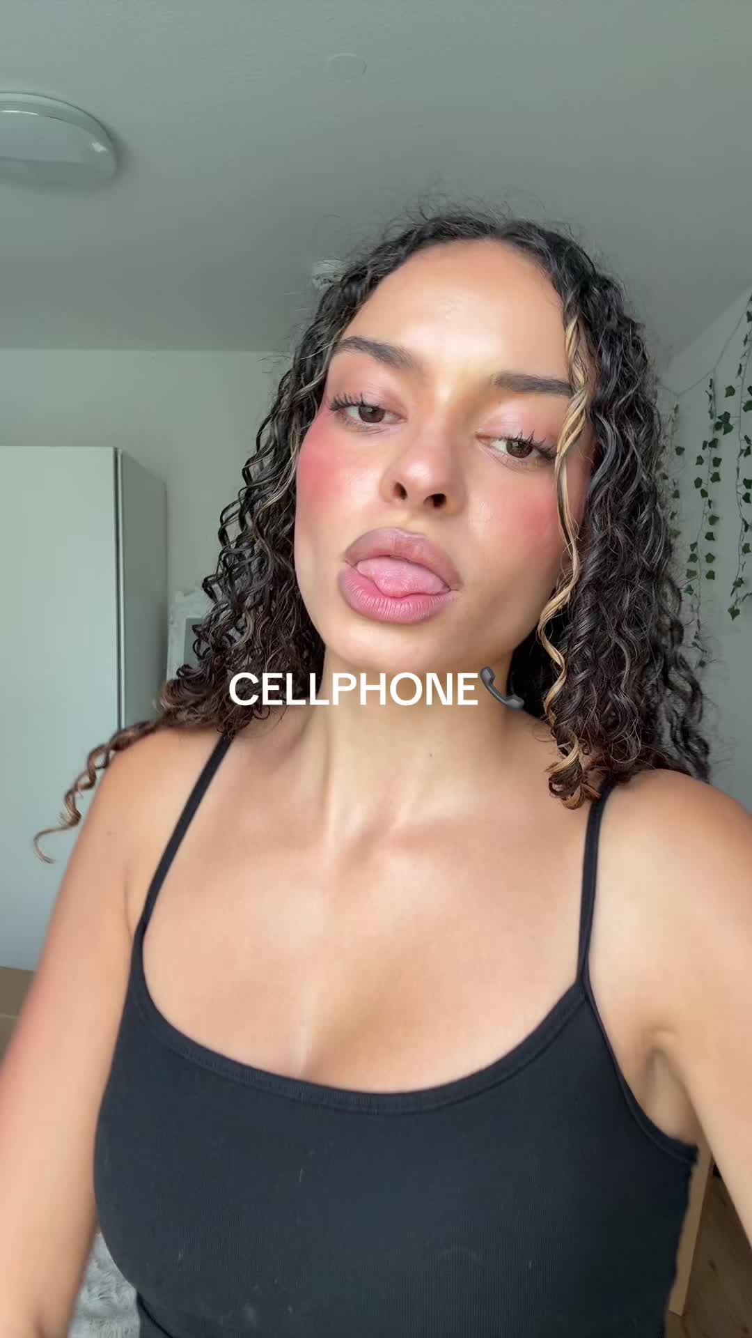 @MJ