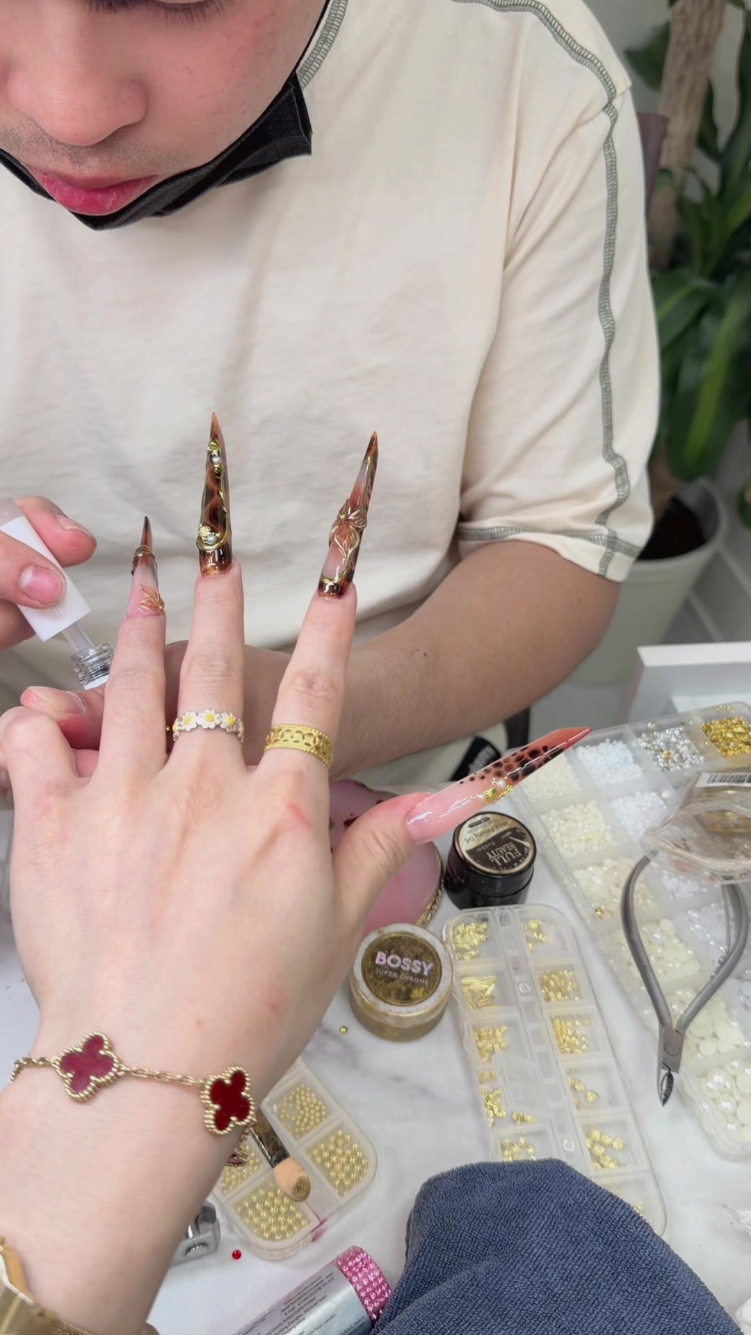 @KimmieNails🇻🇳♥️🇨🇦Tấu Hài😜