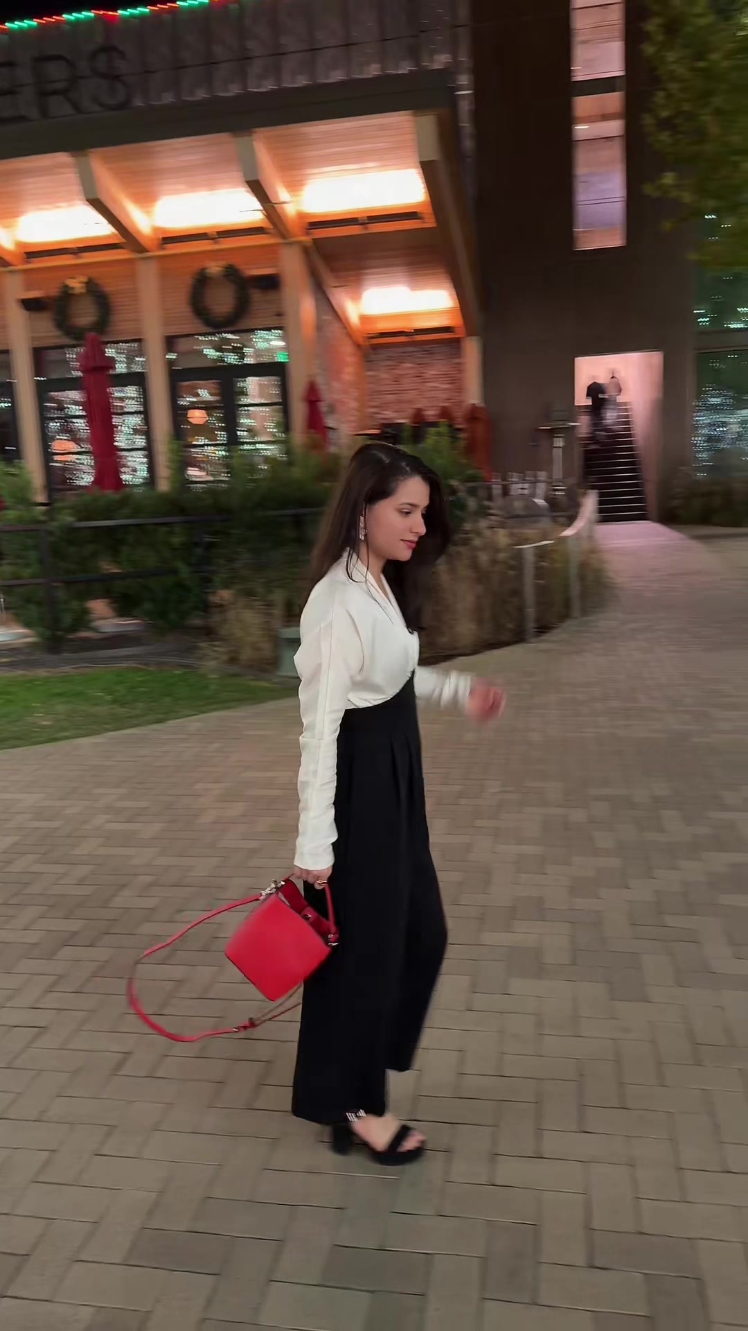 @October_girl.11