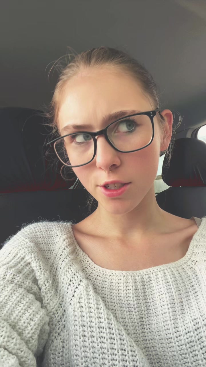 @Lenalovelykeksi