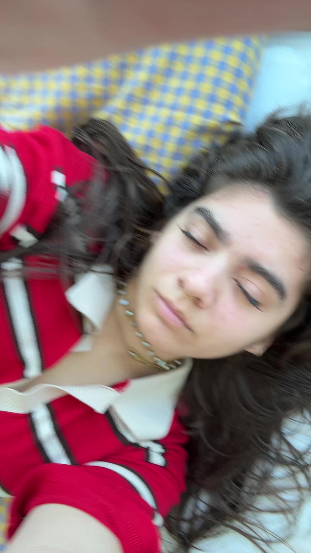 @indi_nobro