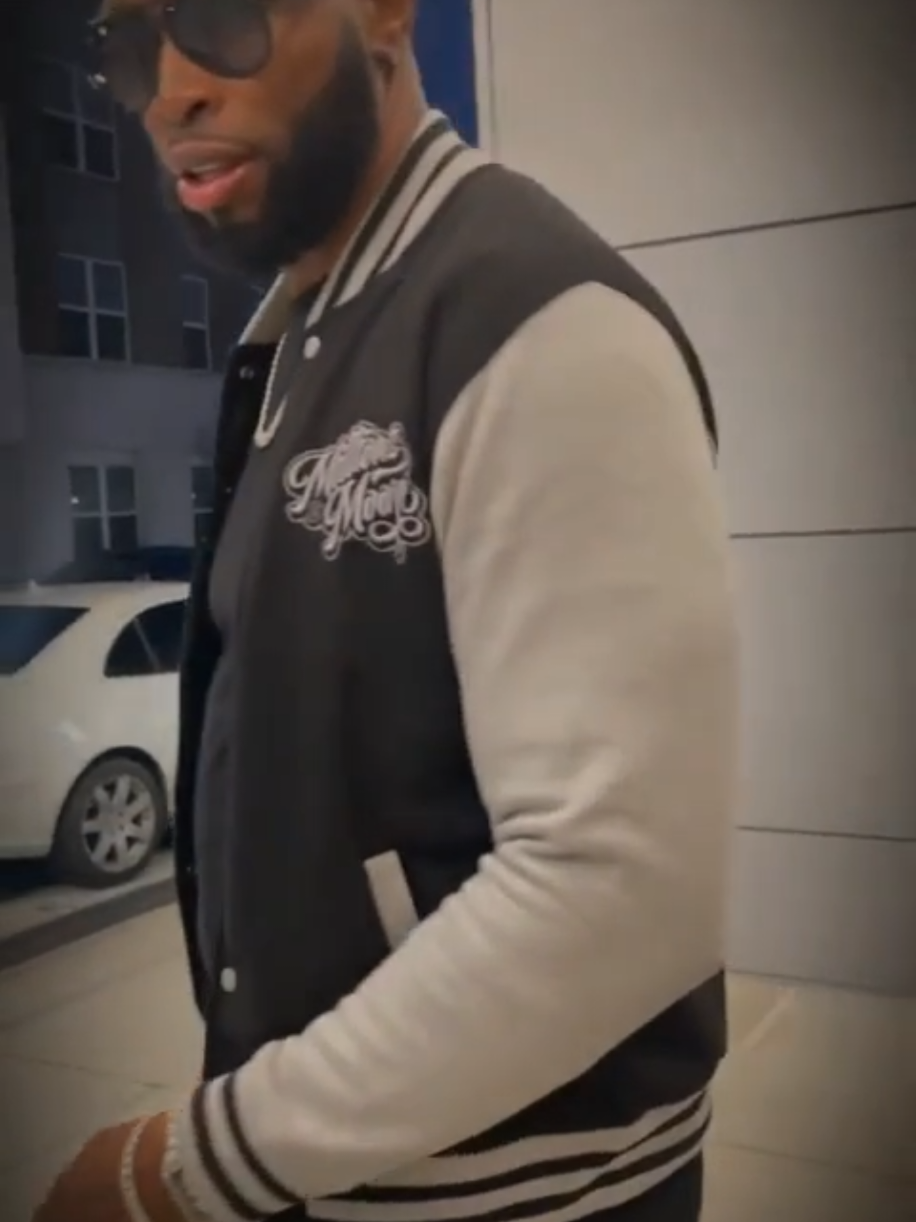 @millionsmoore ❌️