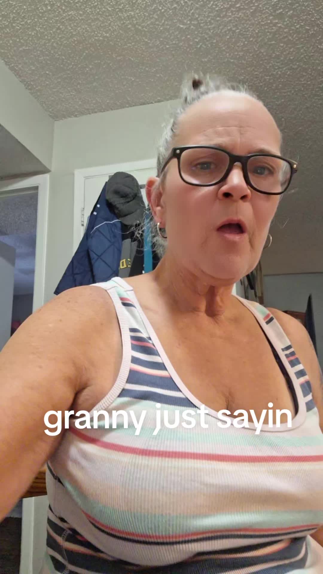 @granny at kitchen table 🎼🎵❌️