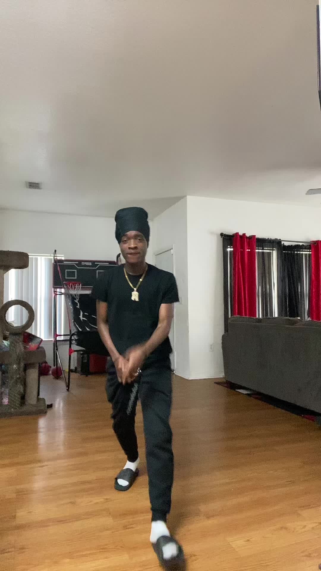 @i4frmda813🌴🌴