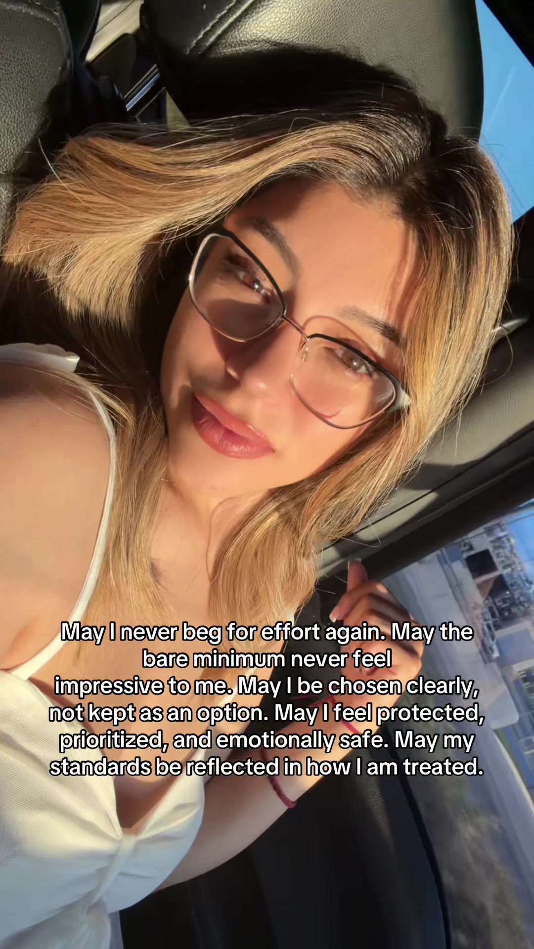 @Abigail🦋