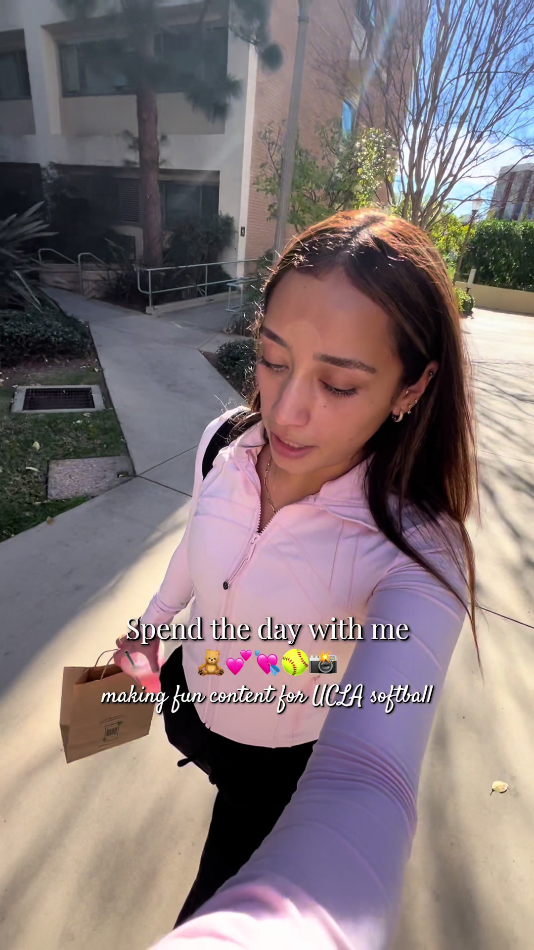 @janelleivy