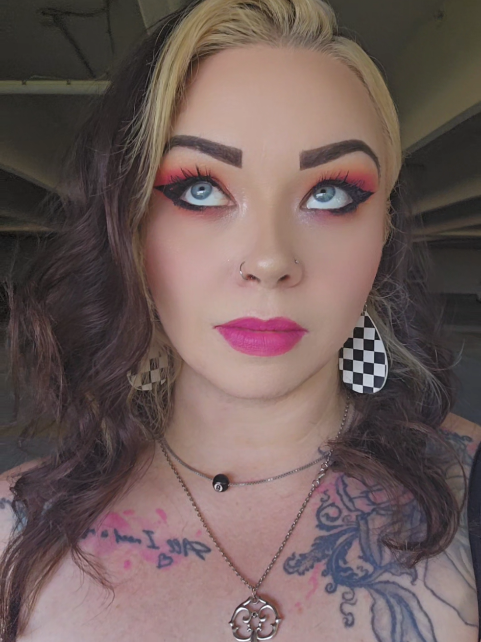 @🖤🎱HeatherLynn🎱🖤