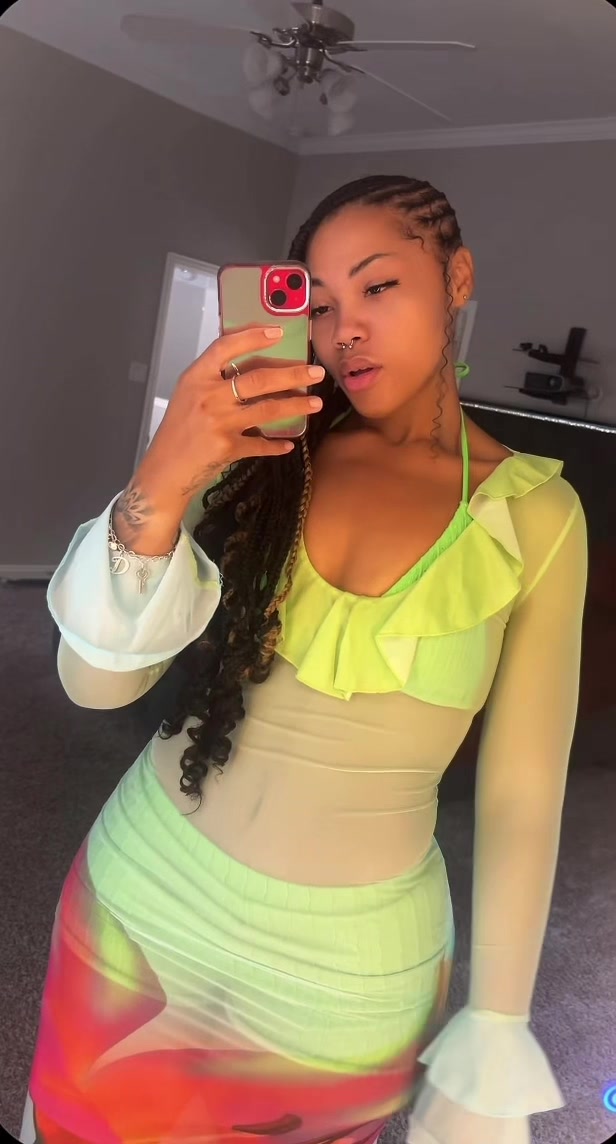 @TheRealDesha