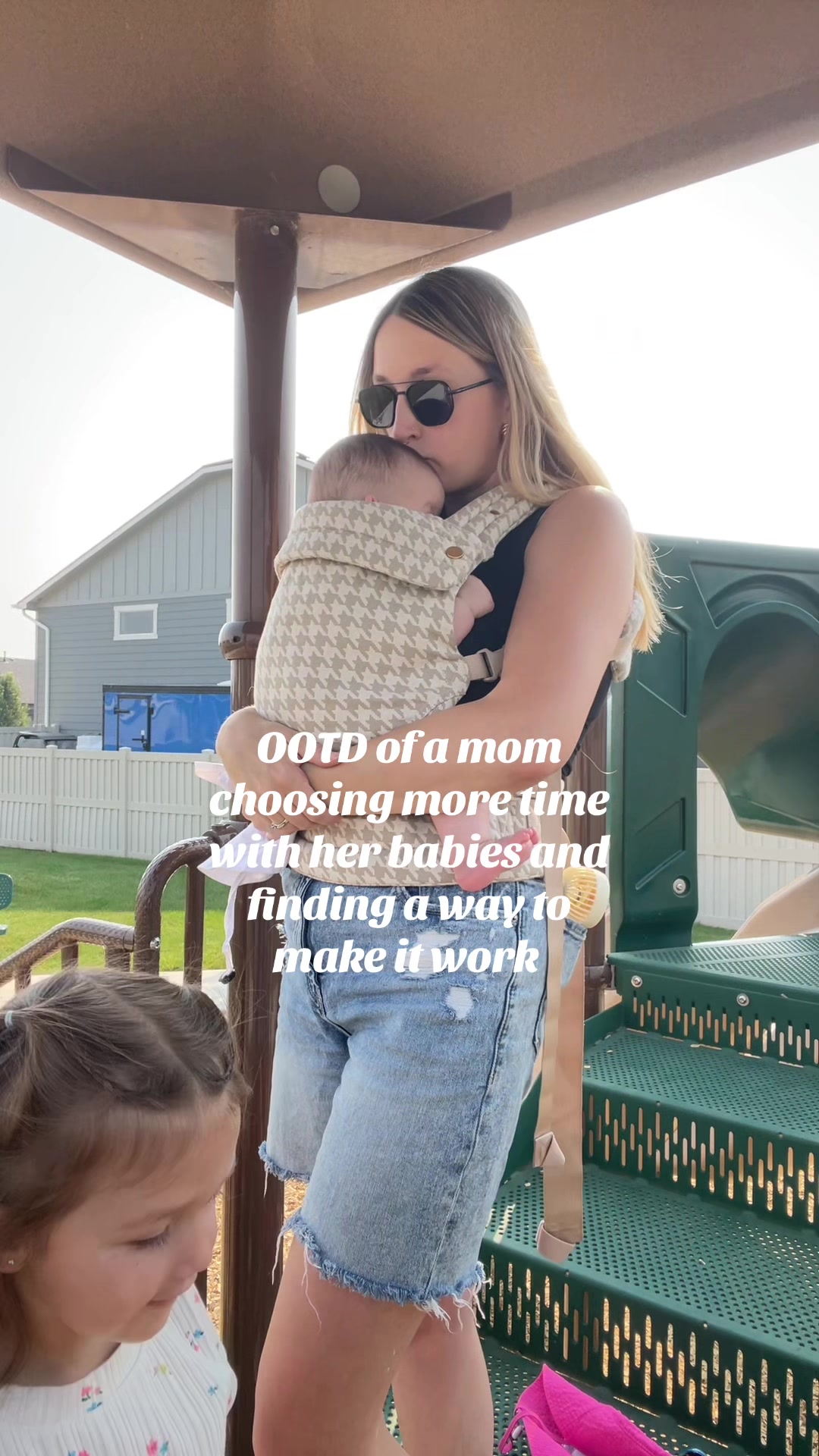 @Maddiepaige | Mom of 2
