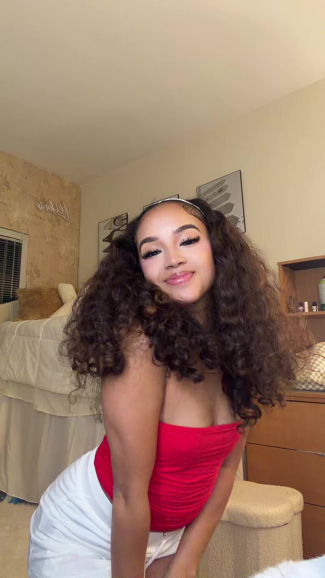 @leilaniK
