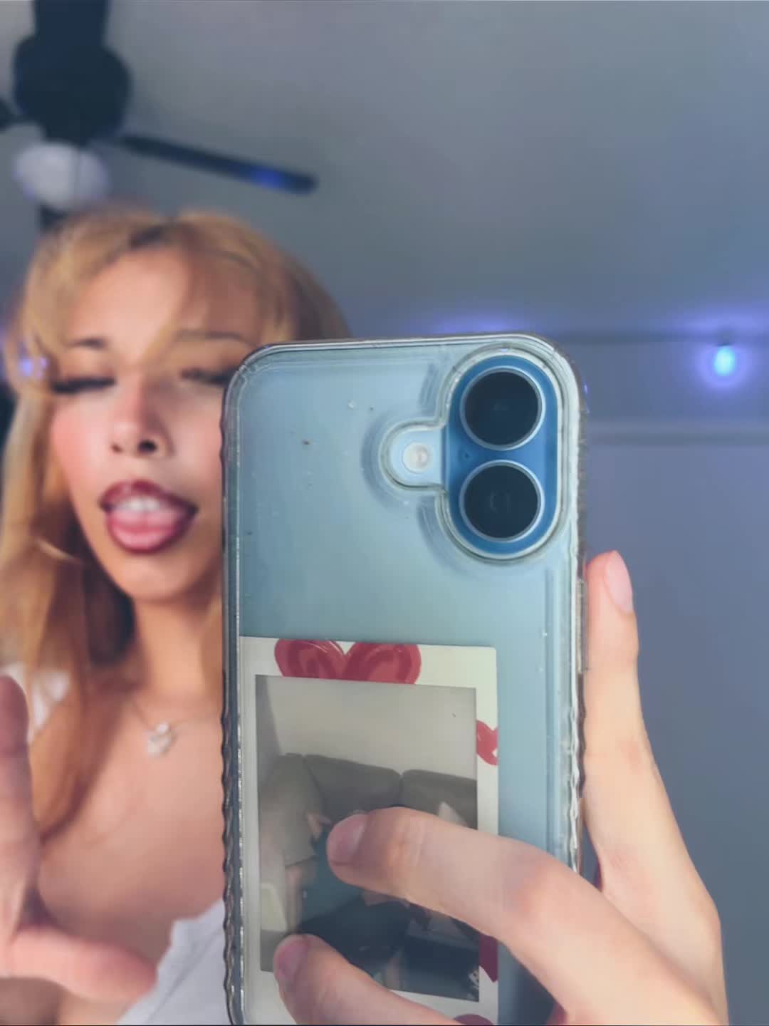 @Nikki😵💫🖤