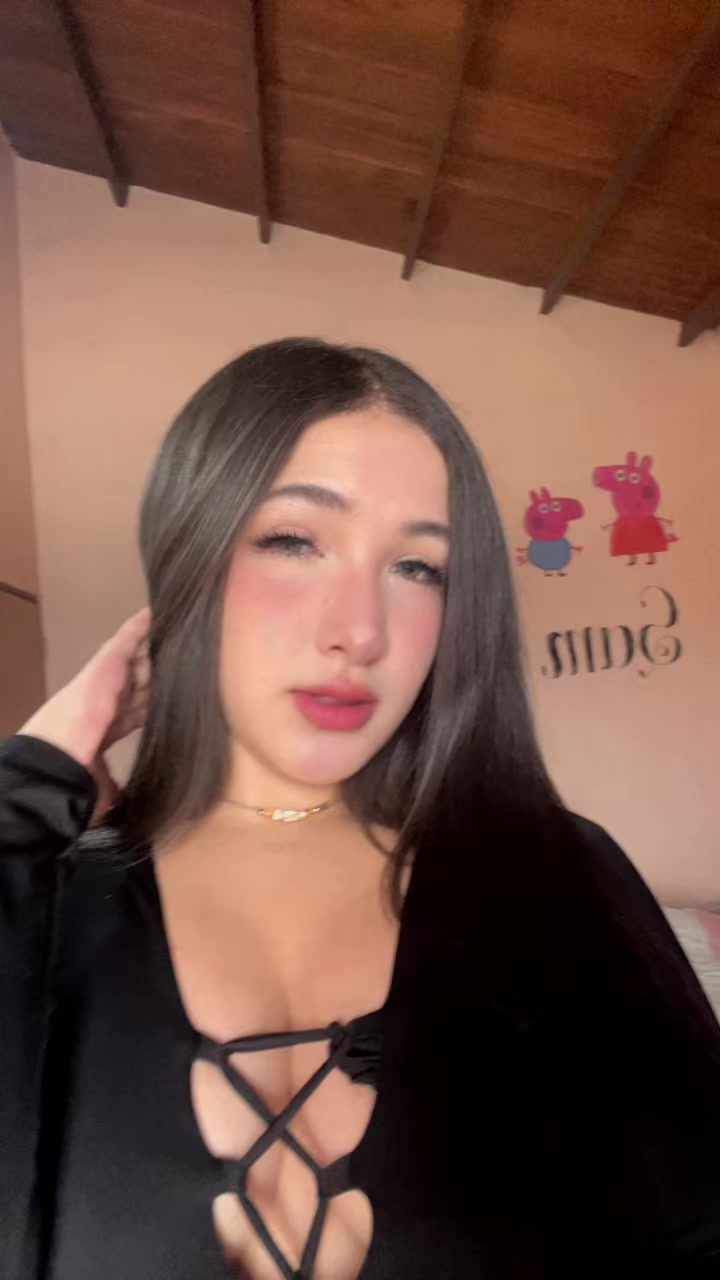 @𝑣𝑎𝑙𝑒𝑛𝑡𝑖𝑛𝑎🤍
