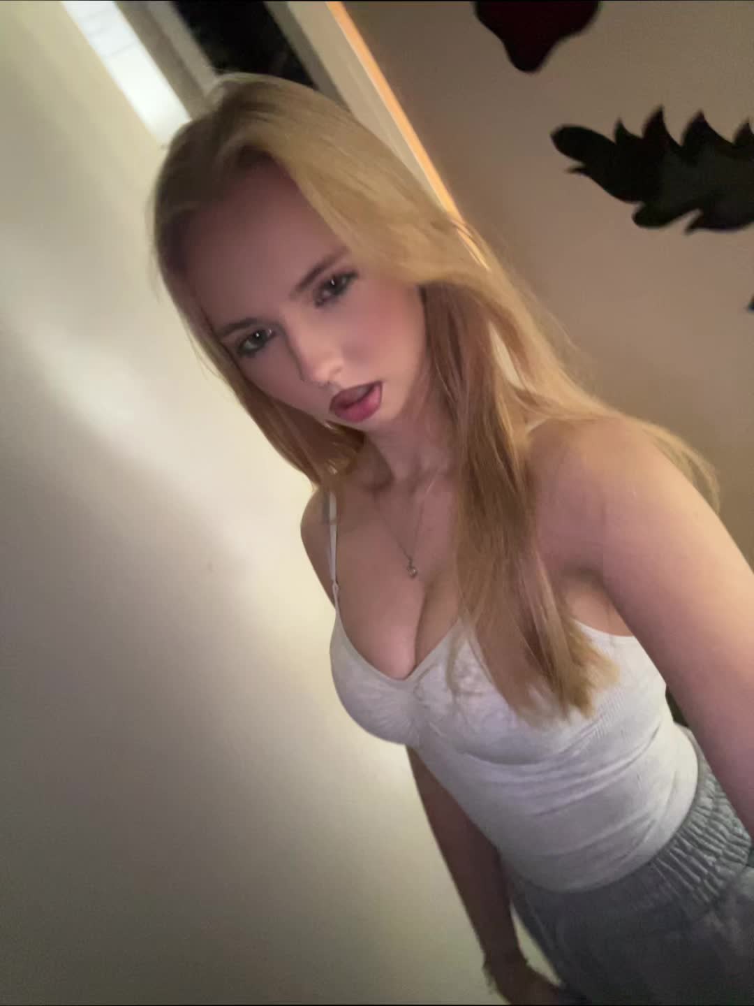@jessy_b1n