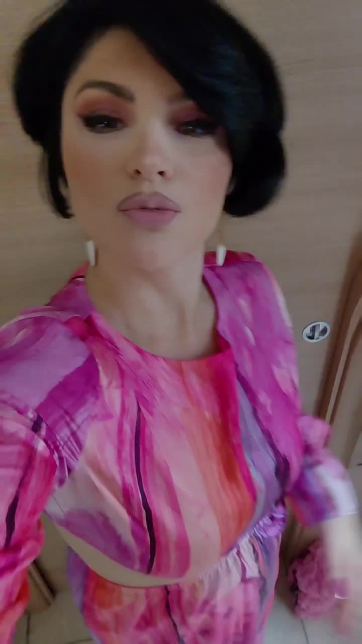 @Angela Russo289 official