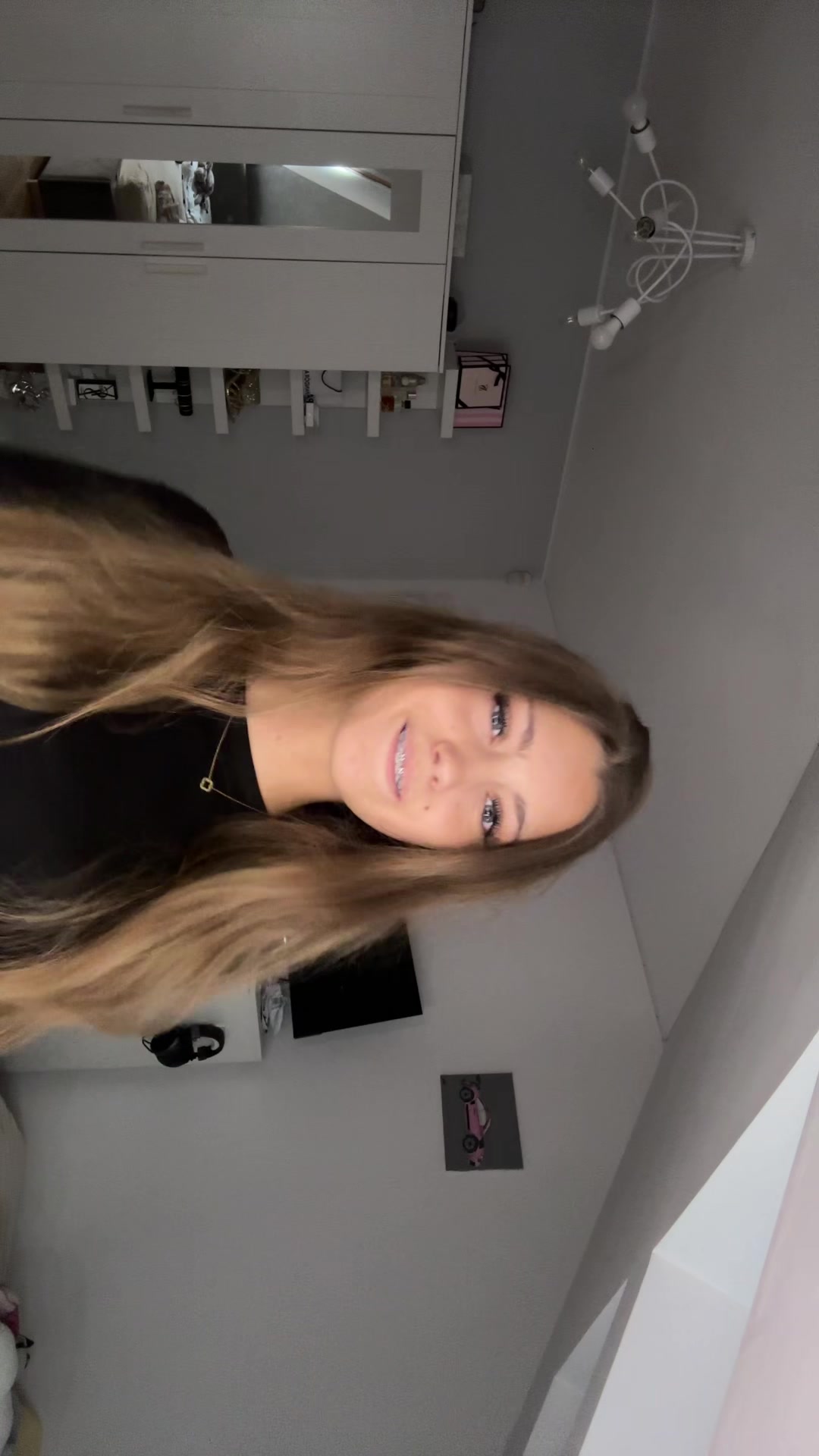@antosikk_
