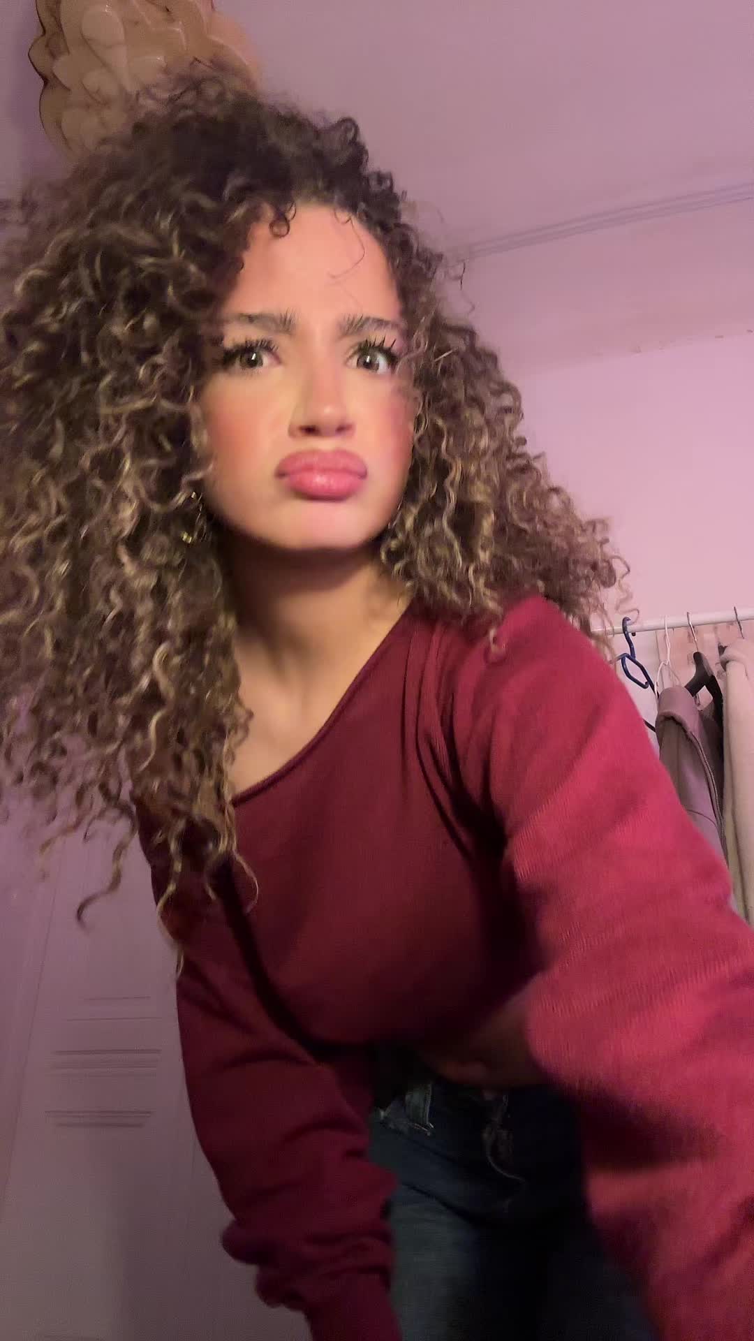 @Aliya Manolya